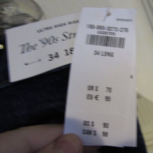 NWT ABERCROMBIE & FITCH The 90's Straight Ultra High Rise Jeans (18/34) - Picture 6 of 6